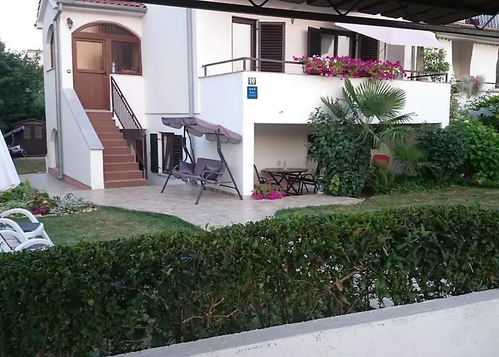 Apartment Devcic