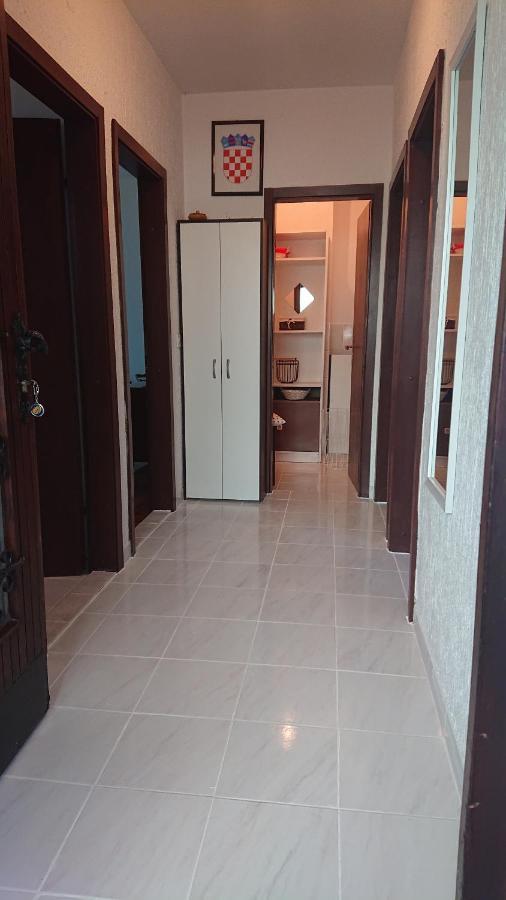 Apartma Devcic *